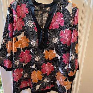 Floral V-Neck Knit Top in Pink & Orange